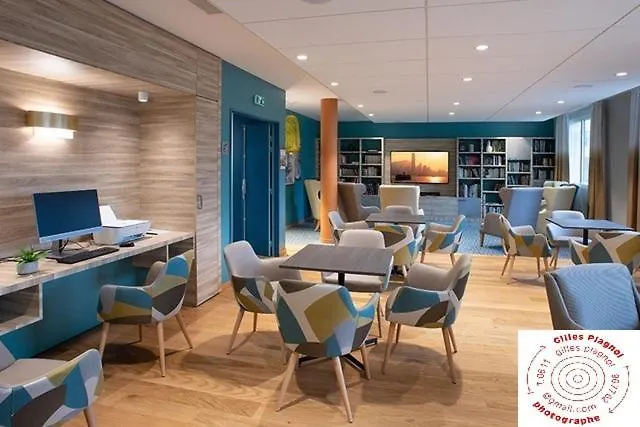 Aparthotel Domitys Les Lanternes Bleues à La Ciotat France
